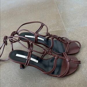 Zara Brown Knotted Gladiator Sandals - Women